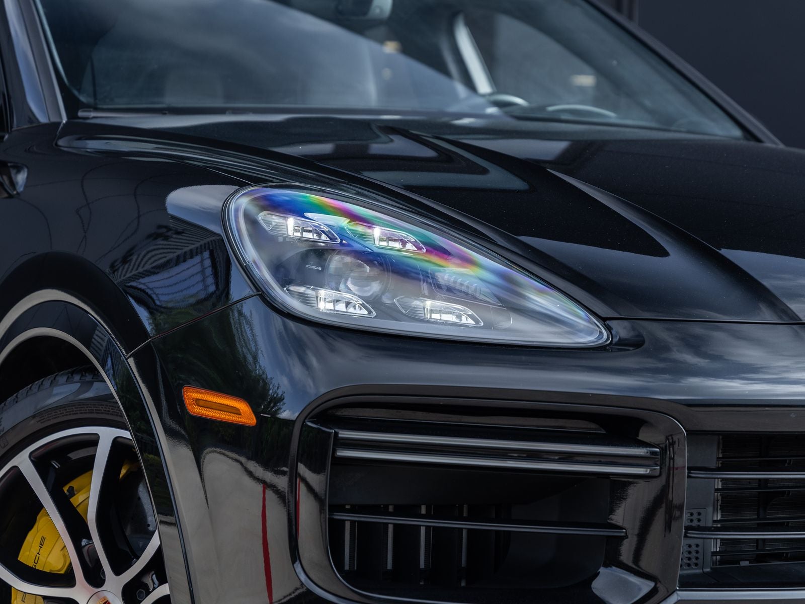 2023 Porsche Cayenne Turbo S E-Hybrid Coupe