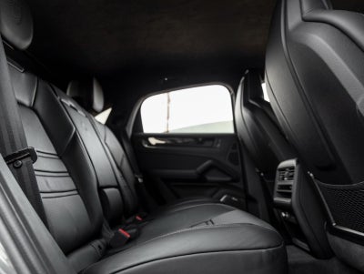 2025 Porsche Cayenne Cayenne Turbo GT