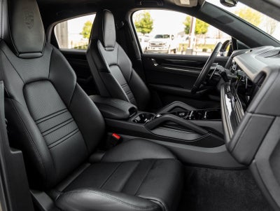 2025 Porsche Cayenne Cayenne Turbo GT