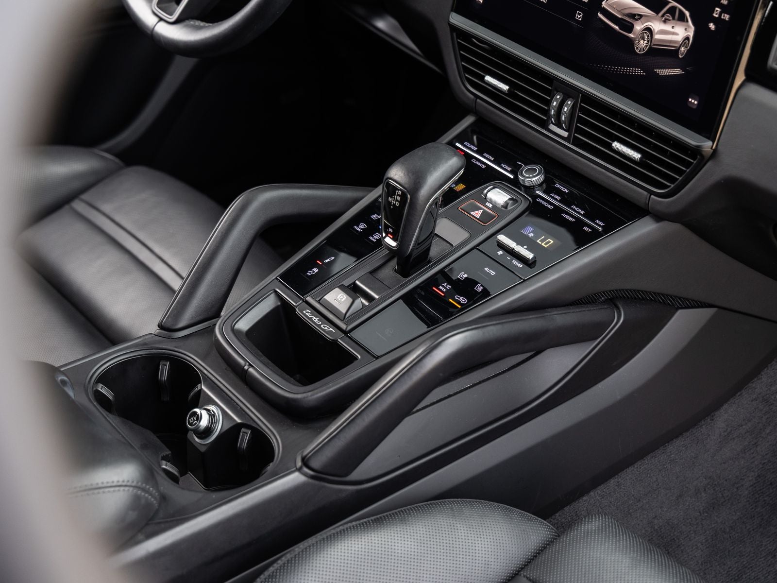 2023 Porsche Cayenne Turbo GT