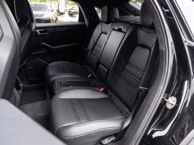 2023 Porsche Cayenne Turbo GT