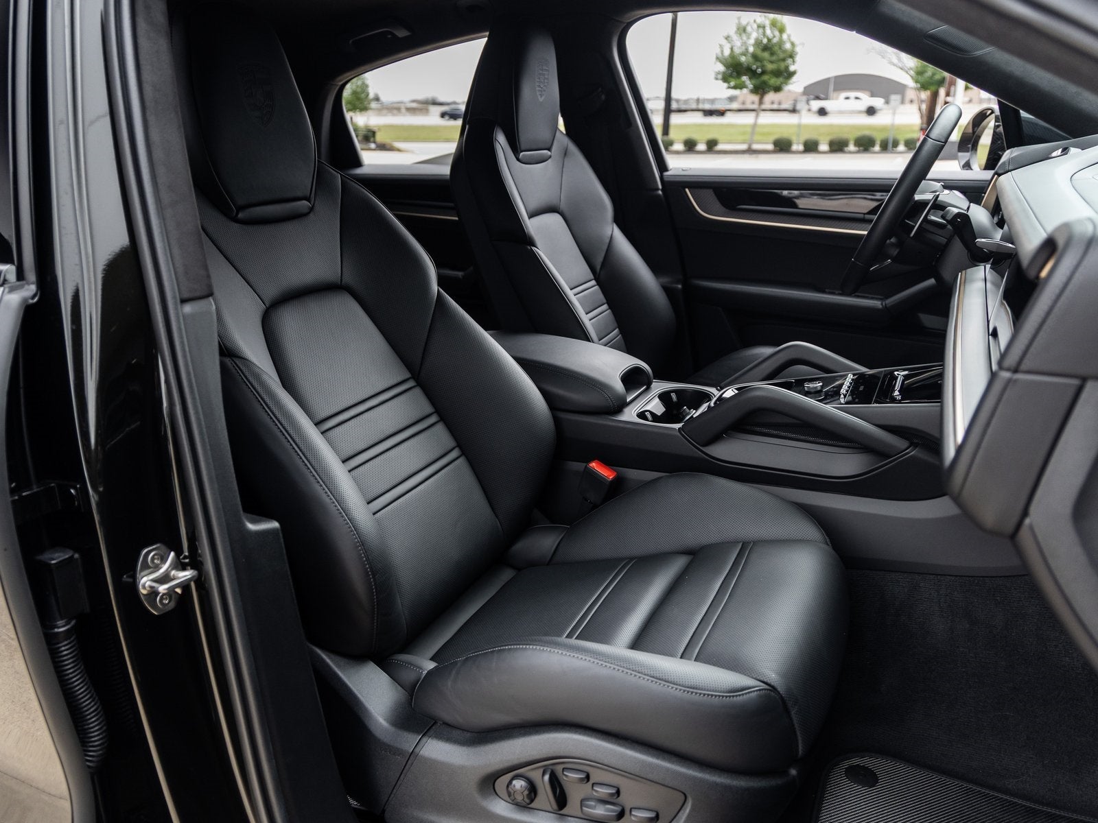 2024 Porsche Cayenne Coupe Cayenne Turbo GT