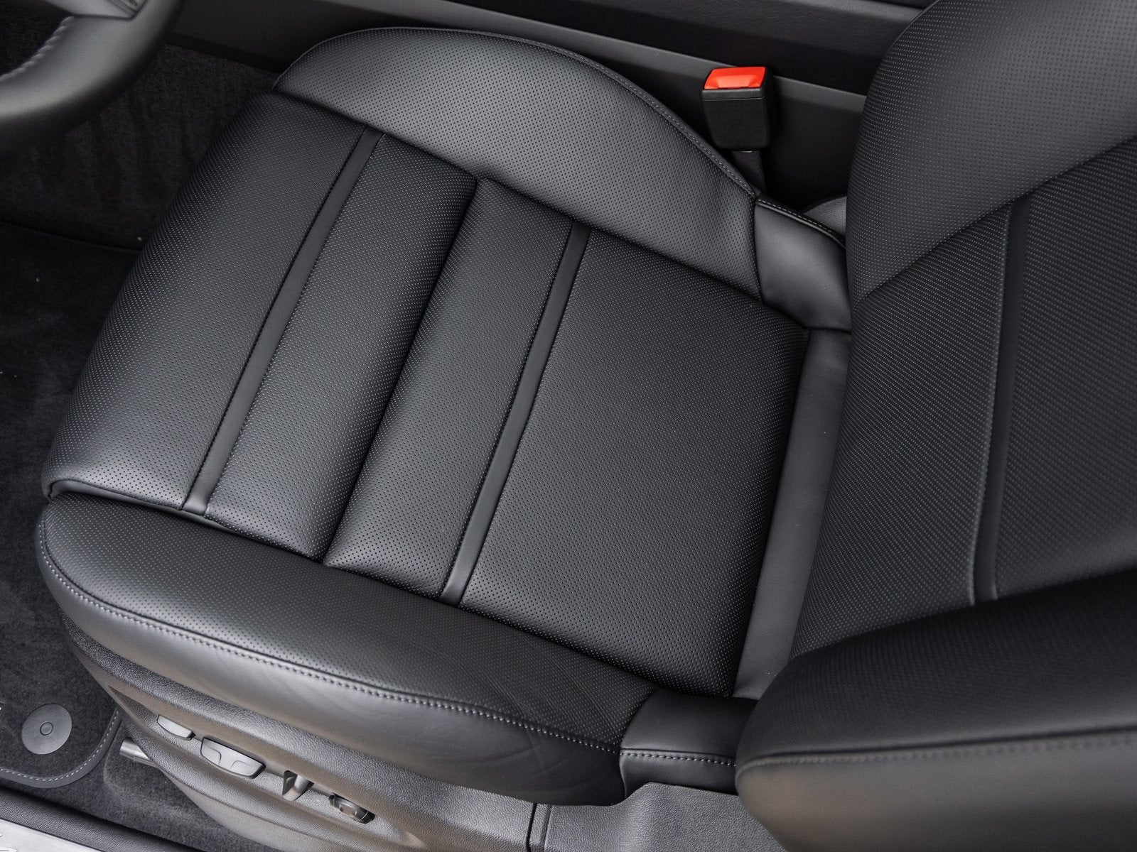 2026 Porsche Cayenne Coupe Cayenne S Coupe