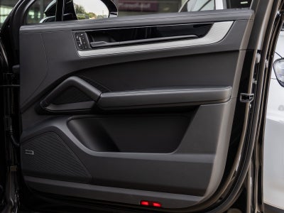 2026 Porsche Cayenne Coupe Cayenne S Coupe