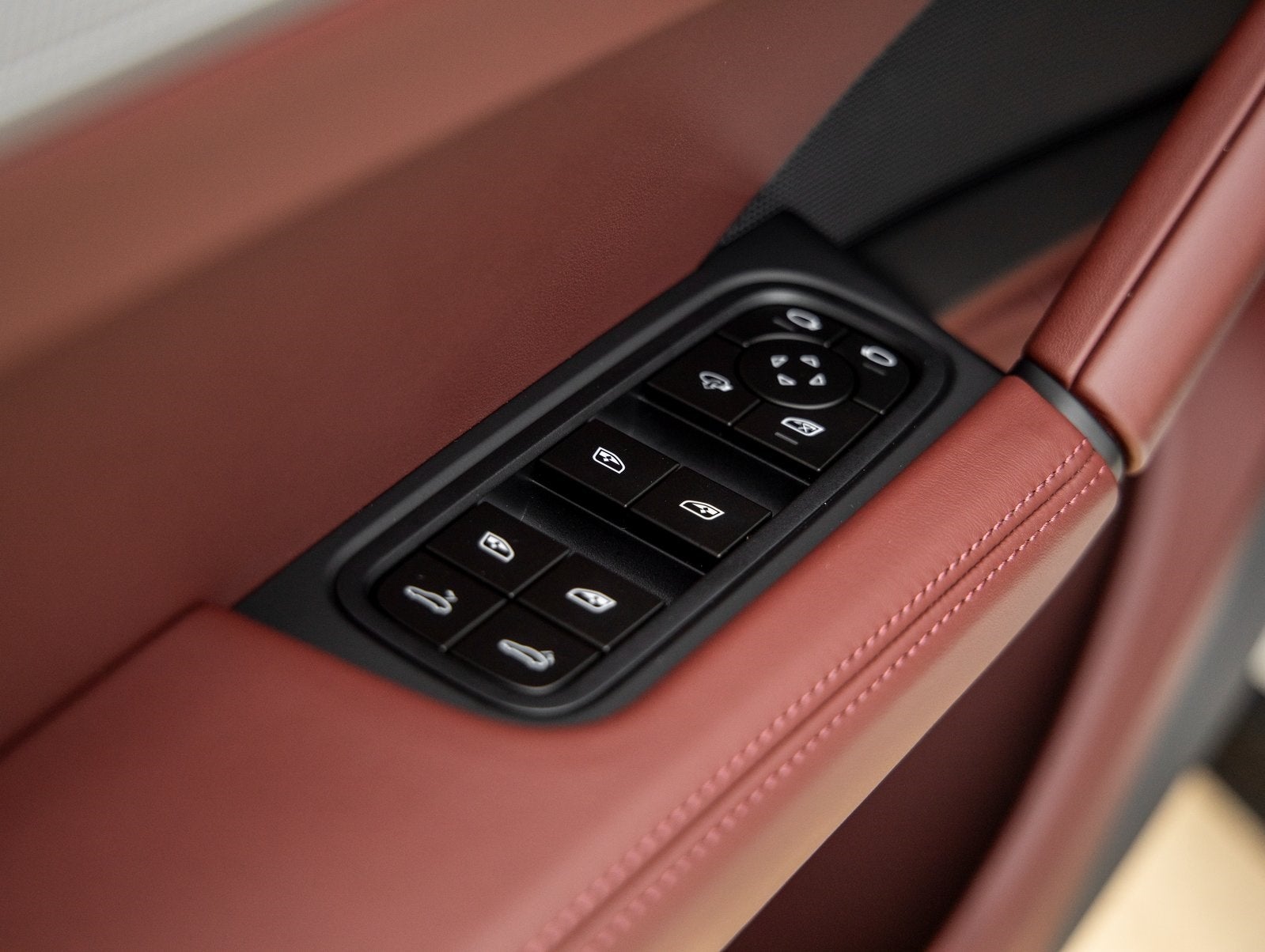 2026 Porsche Cayenne Coupe Cayenne S Coupe