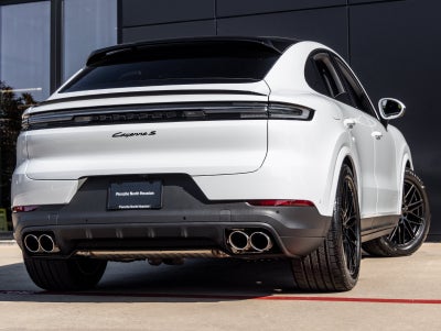 2026 Porsche Cayenne Cayenne S Coupe