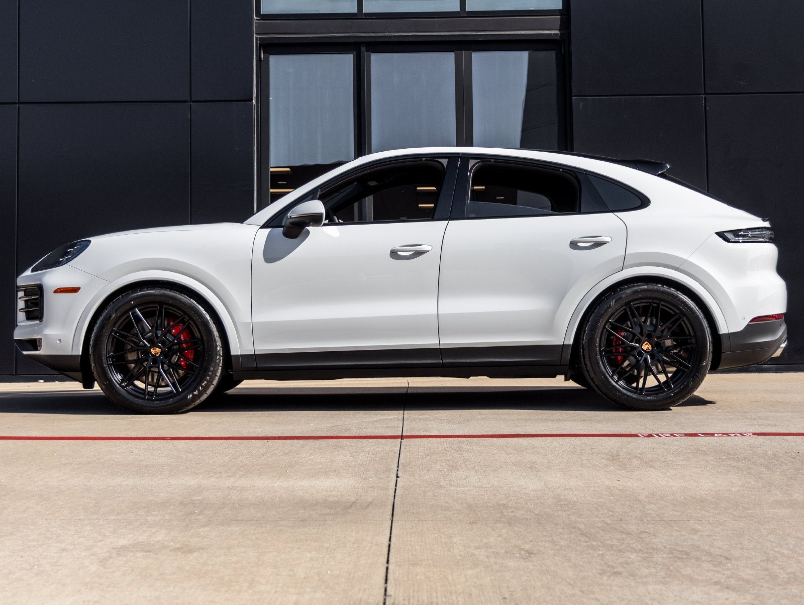 2026 Porsche Cayenne Cayenne S Coupe