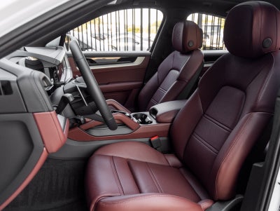 2026 Porsche Cayenne Cayenne S Coupe