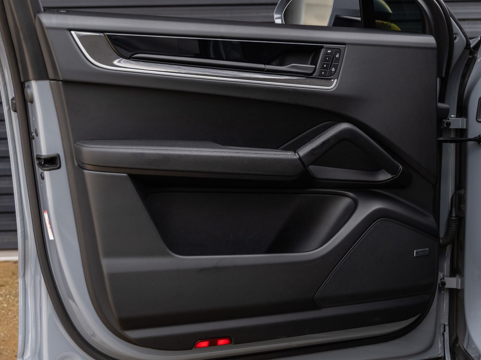2024 Porsche Cayenne S Coupe