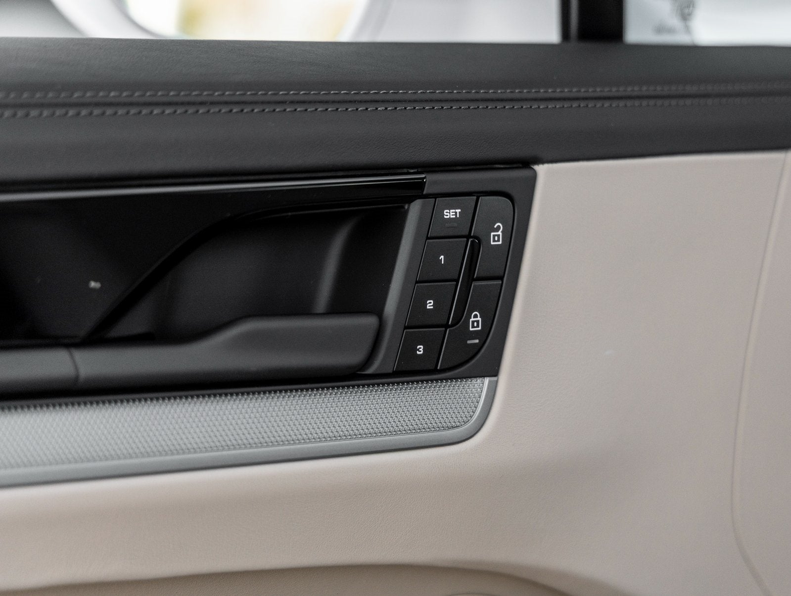 2026 Porsche Cayenne Coupe Cayenne S Coupe