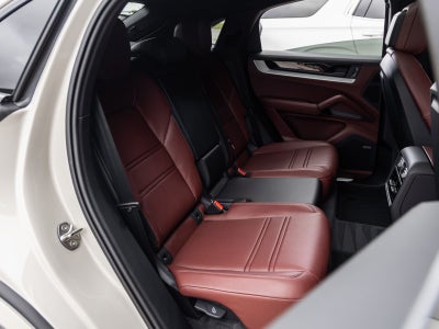 2026 Porsche Cayenne Coupe Cayenne S Coupe