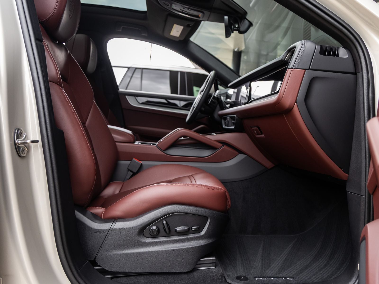 2026 Porsche Cayenne Coupe Cayenne S Coupe