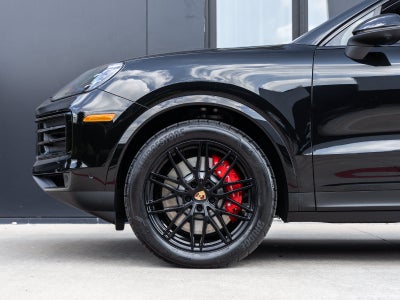 2026 Porsche Cayenne Cayenne S Coupe