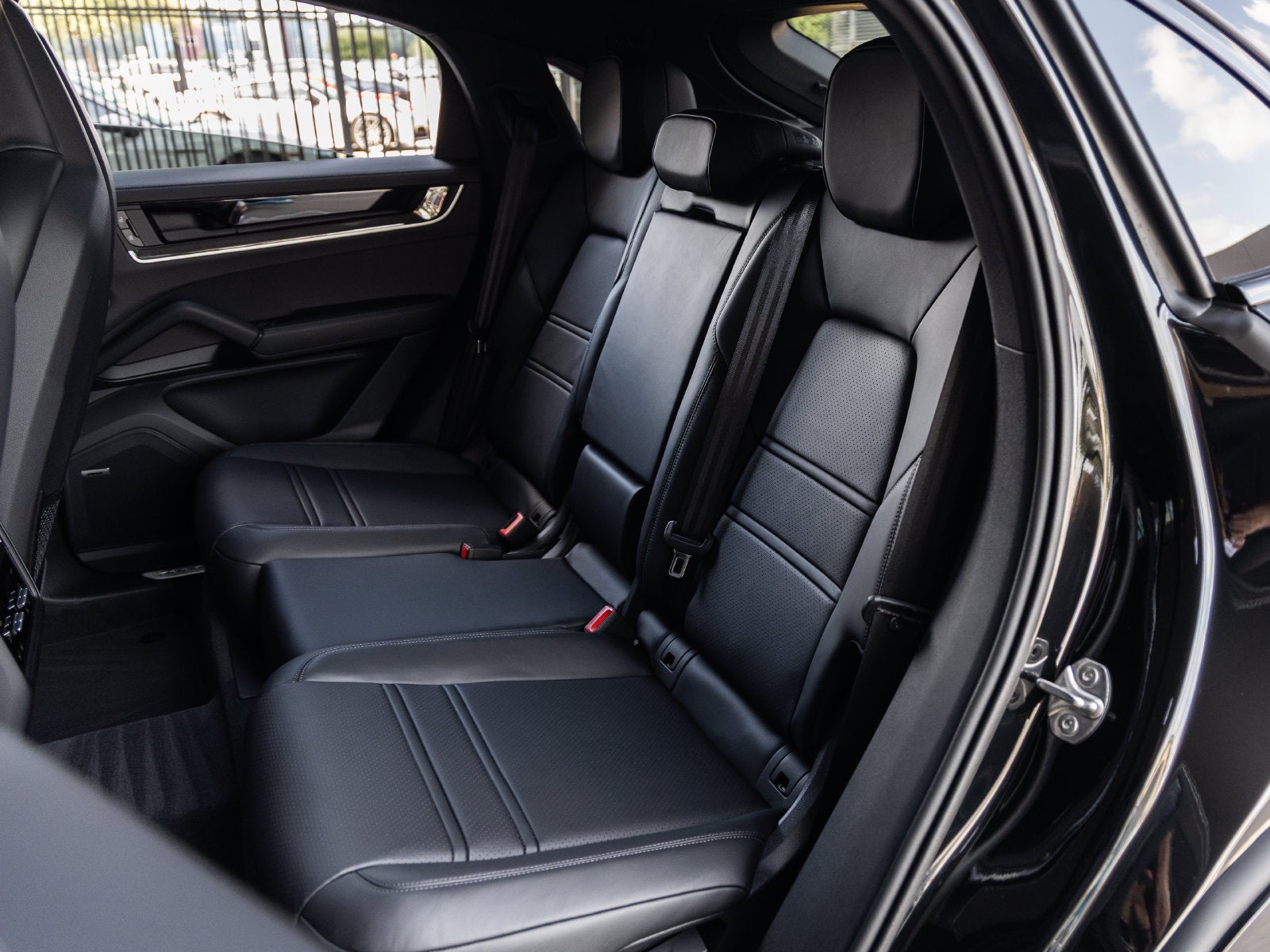2026 Porsche Cayenne Cayenne S Coupe