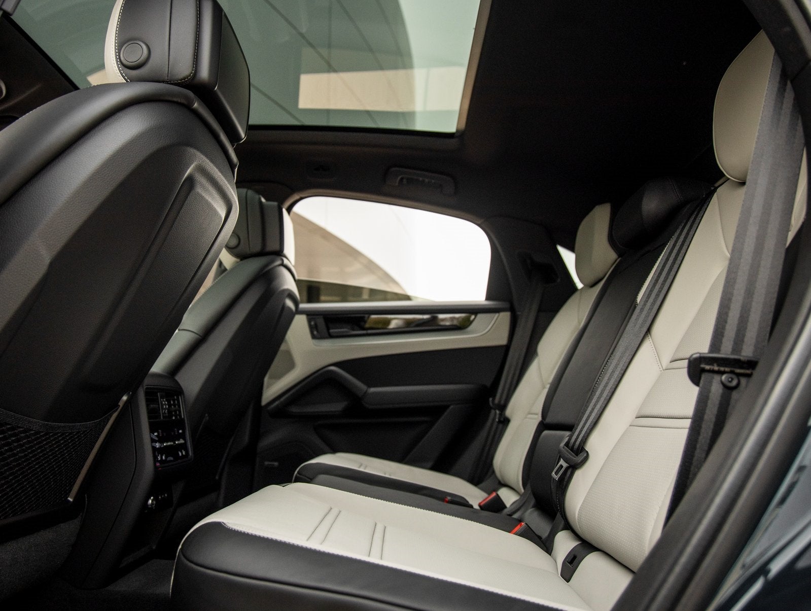 2026 Porsche Cayenne Coupe Cayenne S Coupe