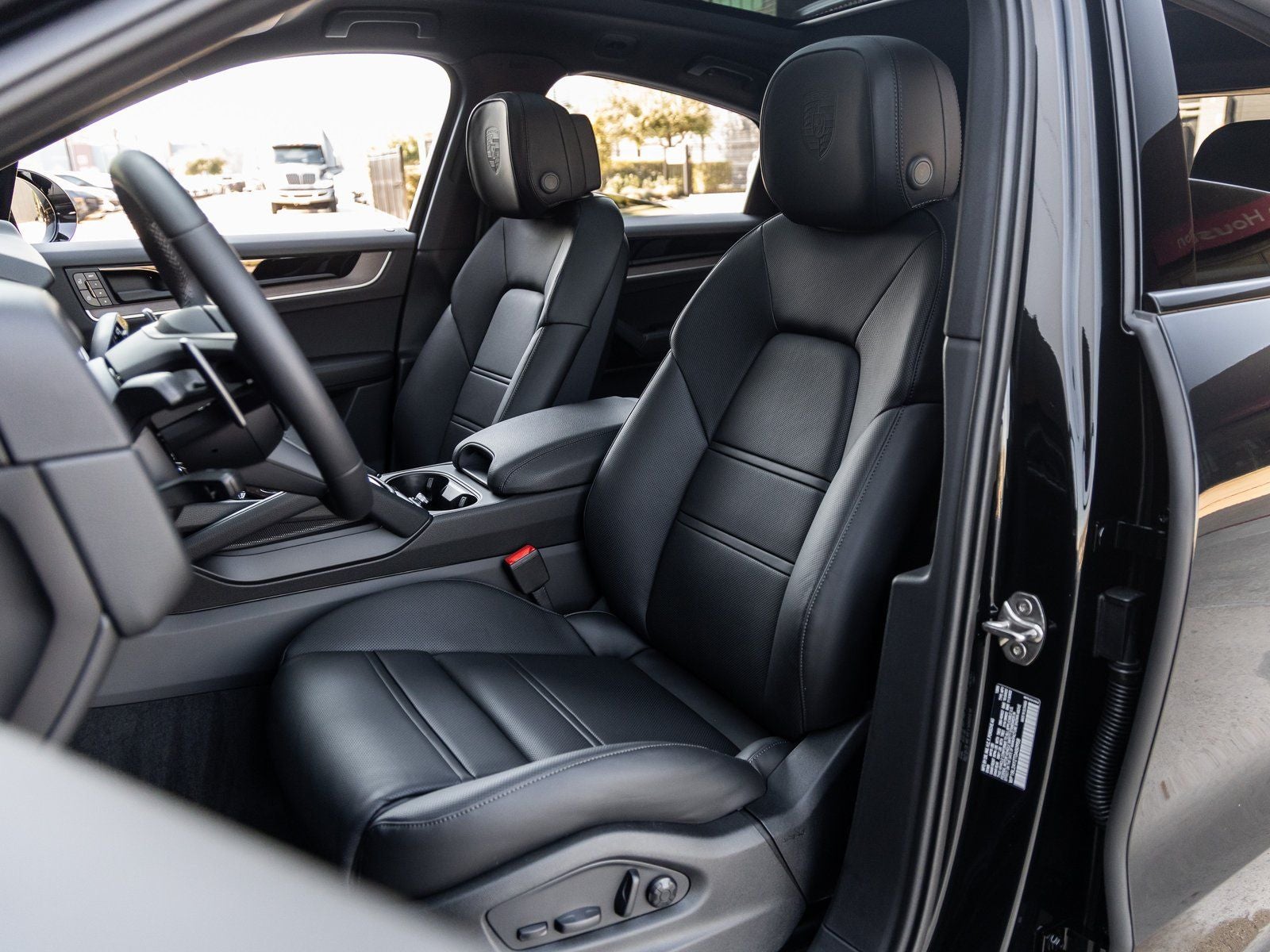 2026 Porsche Cayenne Coupe Cayenne S Coupe