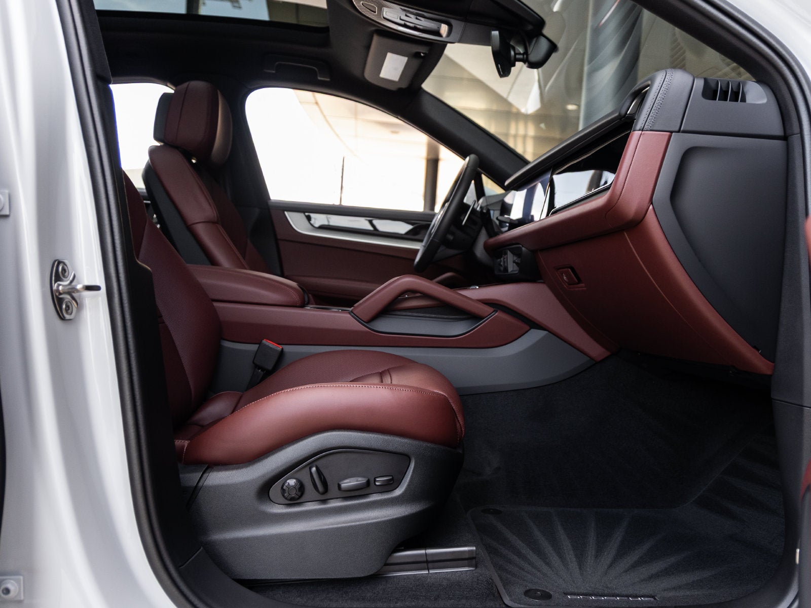 2026 Porsche Cayenne Cayenne S Coupe