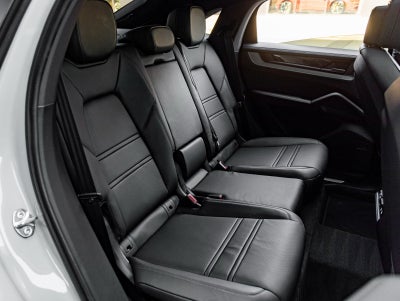 2026 Porsche Cayenne Coupe Cayenne S Coupe