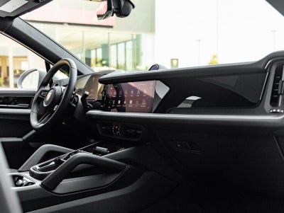 2026 Porsche Cayenne Coupe Cayenne S Coupe