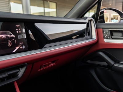 2026 Porsche Cayenne Coupe Cayenne S Coupe