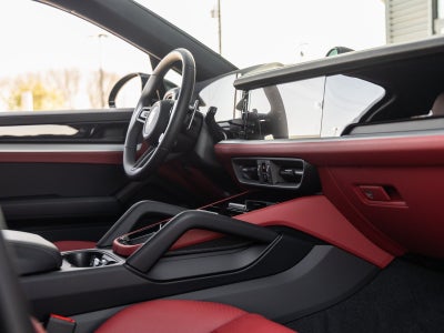 2026 Porsche Cayenne Coupe Cayenne S Coupe