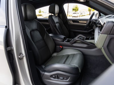 2024 Porsche Cayenne S Coupe