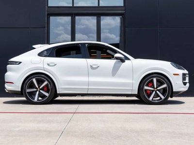 2025 Porsche Cayenne S Coupe