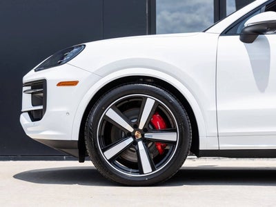 2025 Porsche Cayenne S Coupe