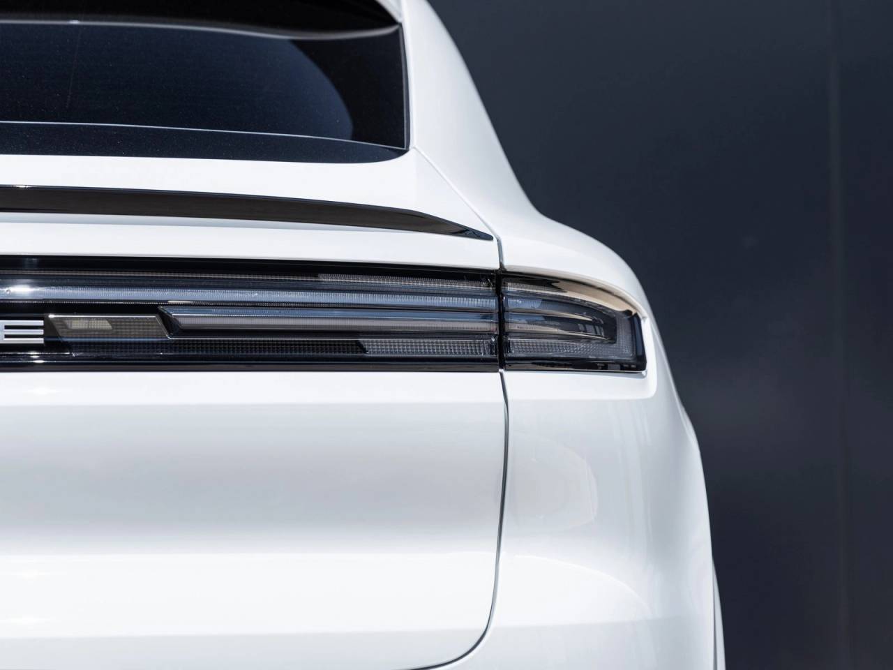 2025 Porsche Cayenne S Coupe