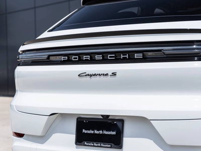 2025 Porsche Cayenne S Coupe