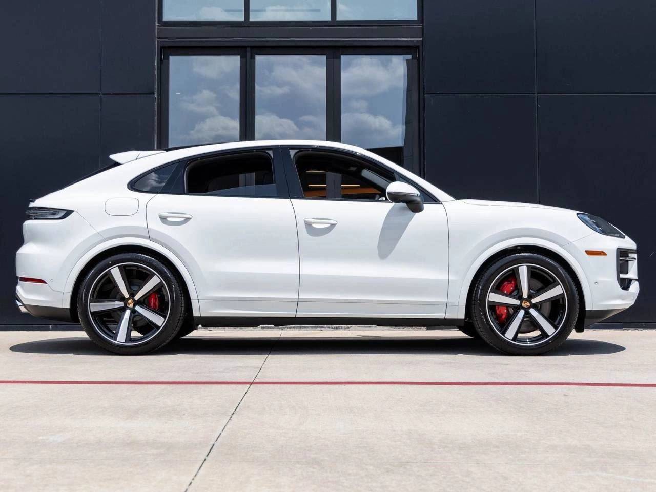 2025 Porsche Cayenne S Coupe