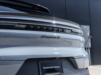 2026 Porsche Cayenne Cayenne S Coupe