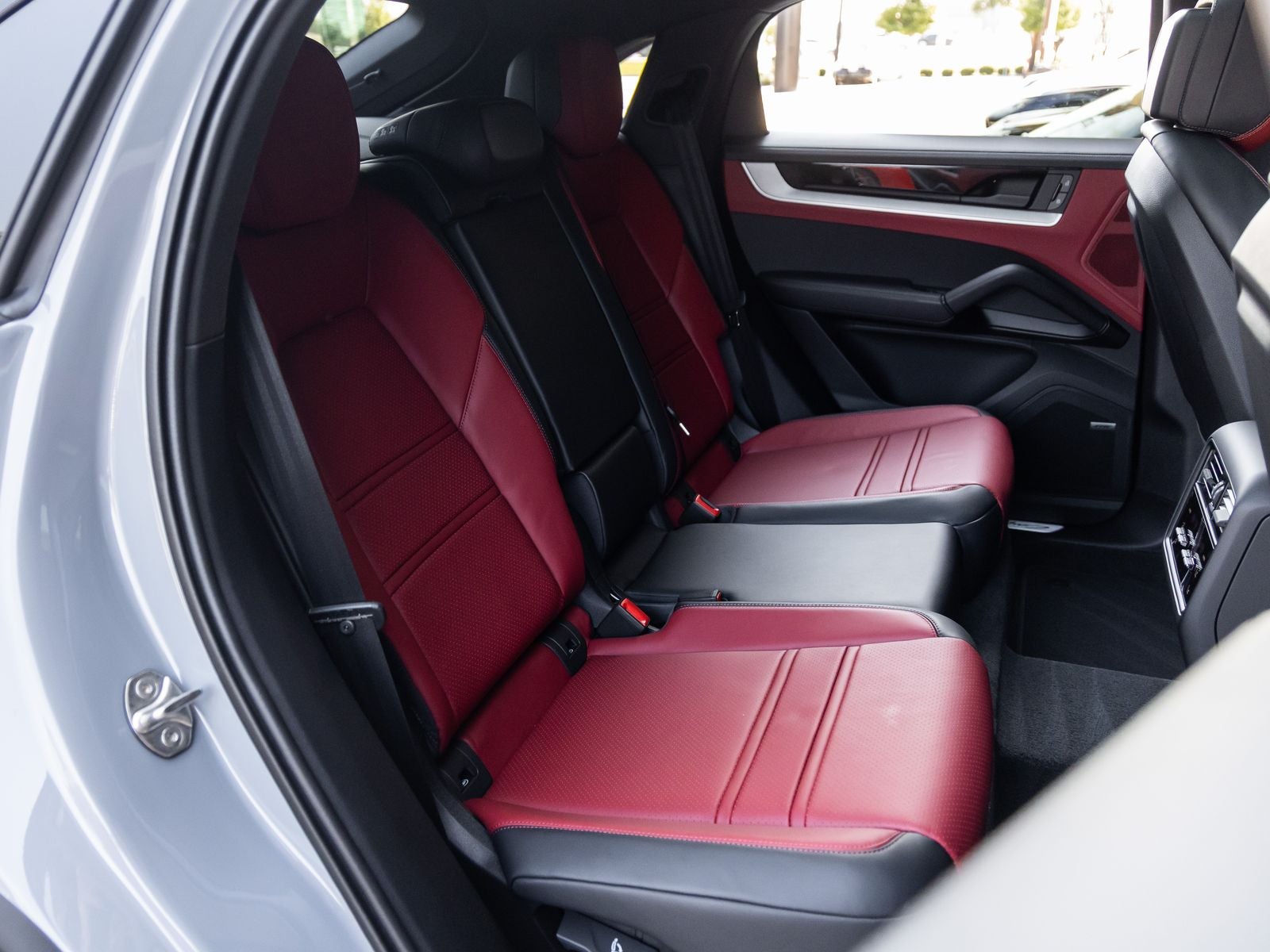 2026 Porsche Cayenne Cayenne S Coupe