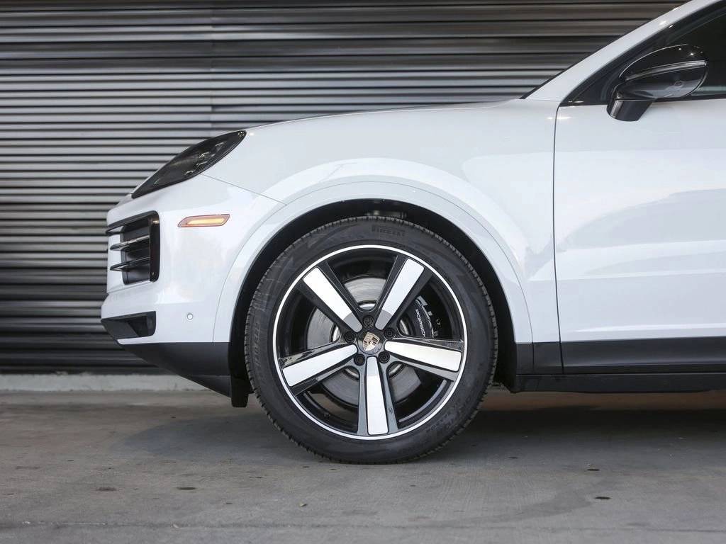 2025 Porsche Cayenne S Coupe