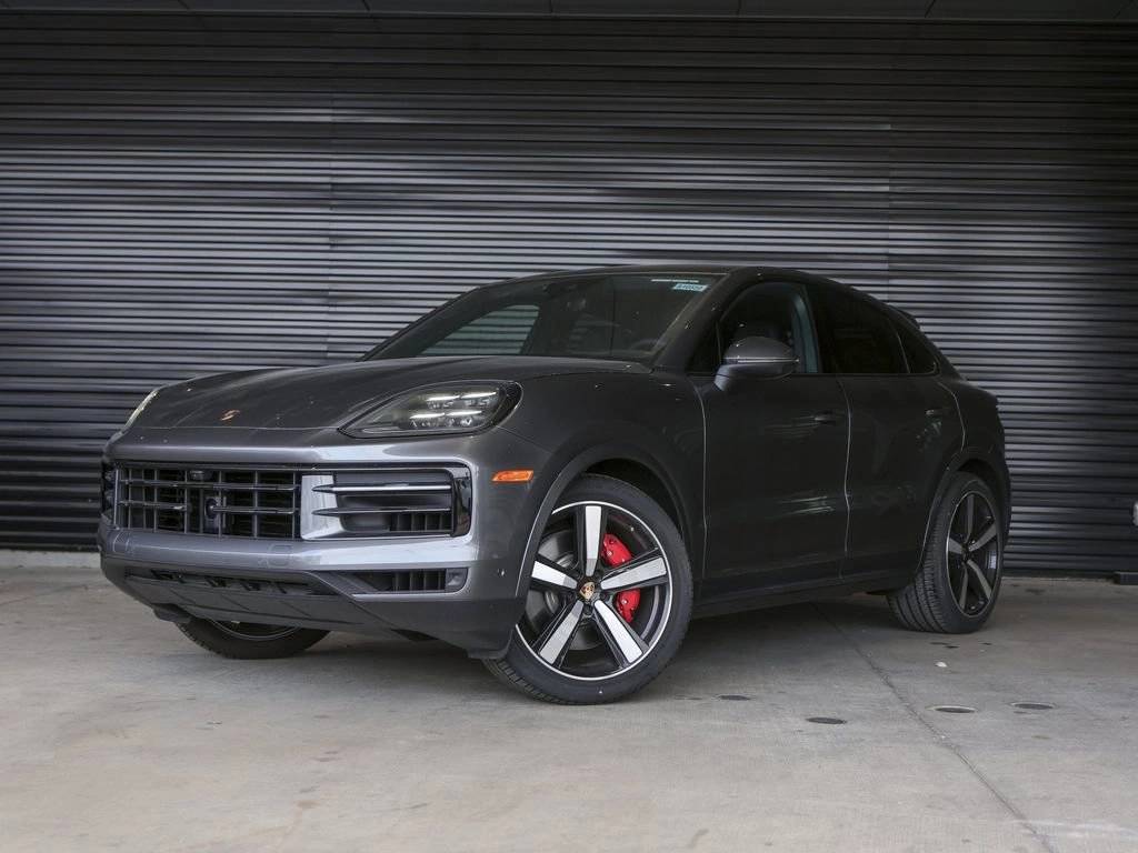 2025 Porsche Cayenne S Coupe