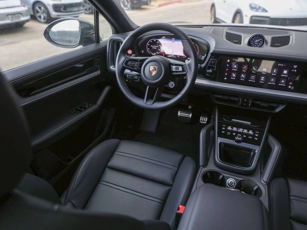 2025 Porsche Cayenne S Coupe