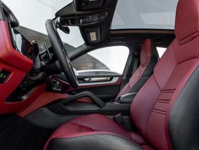 2026 Porsche Cayenne Coupe Cayenne S Coupe