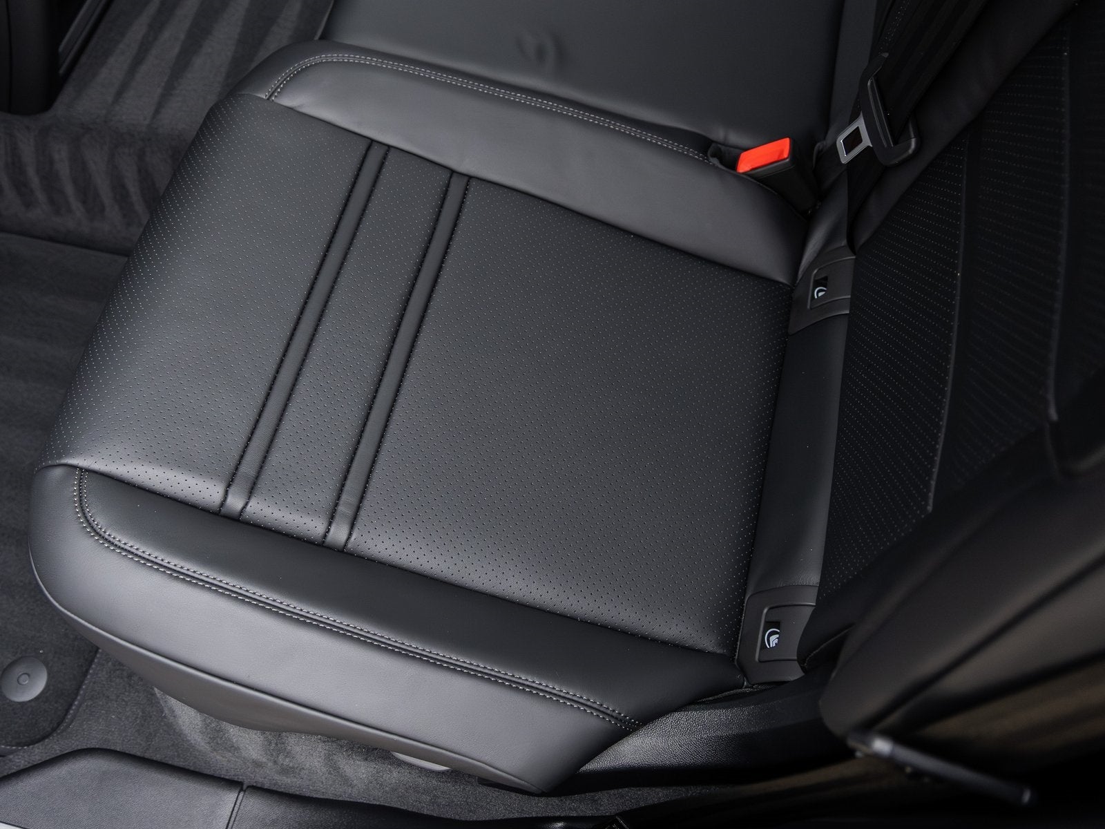 2026 Porsche Cayenne Coupe Cayenne S Coupe