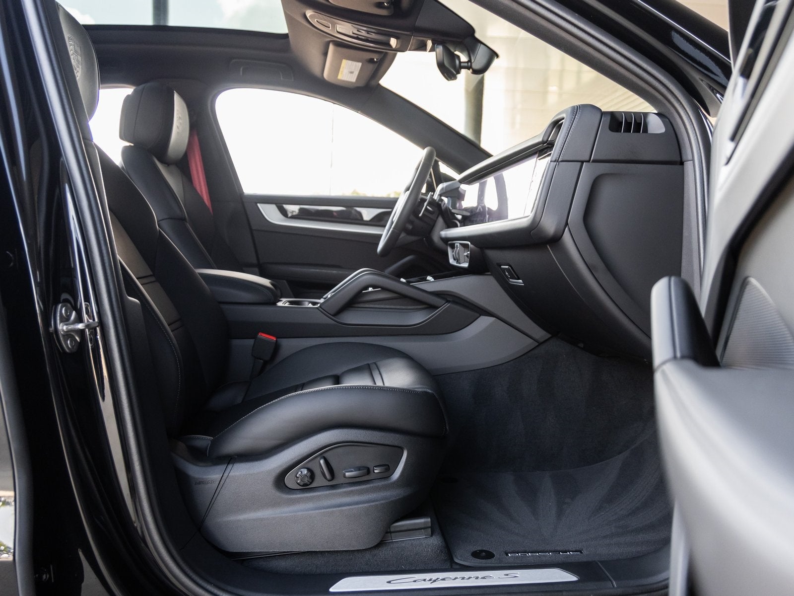 2025 Porsche Cayenne Coupe Cayenne S Coupe