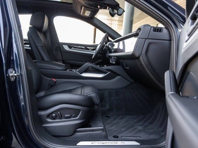 2025 Porsche Cayenne S Coupe