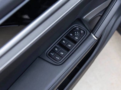 2025 Porsche Cayenne S Coupe