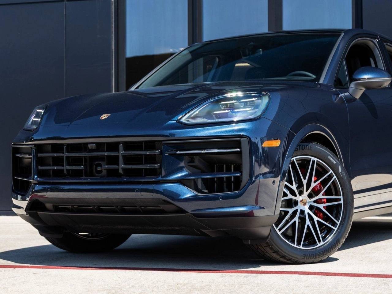 2025 Porsche Cayenne S Coupe