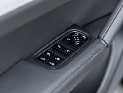2026 Porsche Cayenne Coupe S