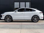 2025 Porsche Cayenne Turbo E-Hybrid Coupe