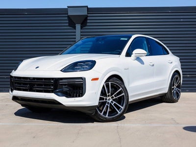 2025 Porsche Cayenne Turbo E-Hybrid Coupe