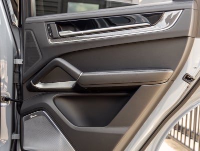 2025 Porsche Cayenne Cayenne Turbo E-Hybrid Coupe