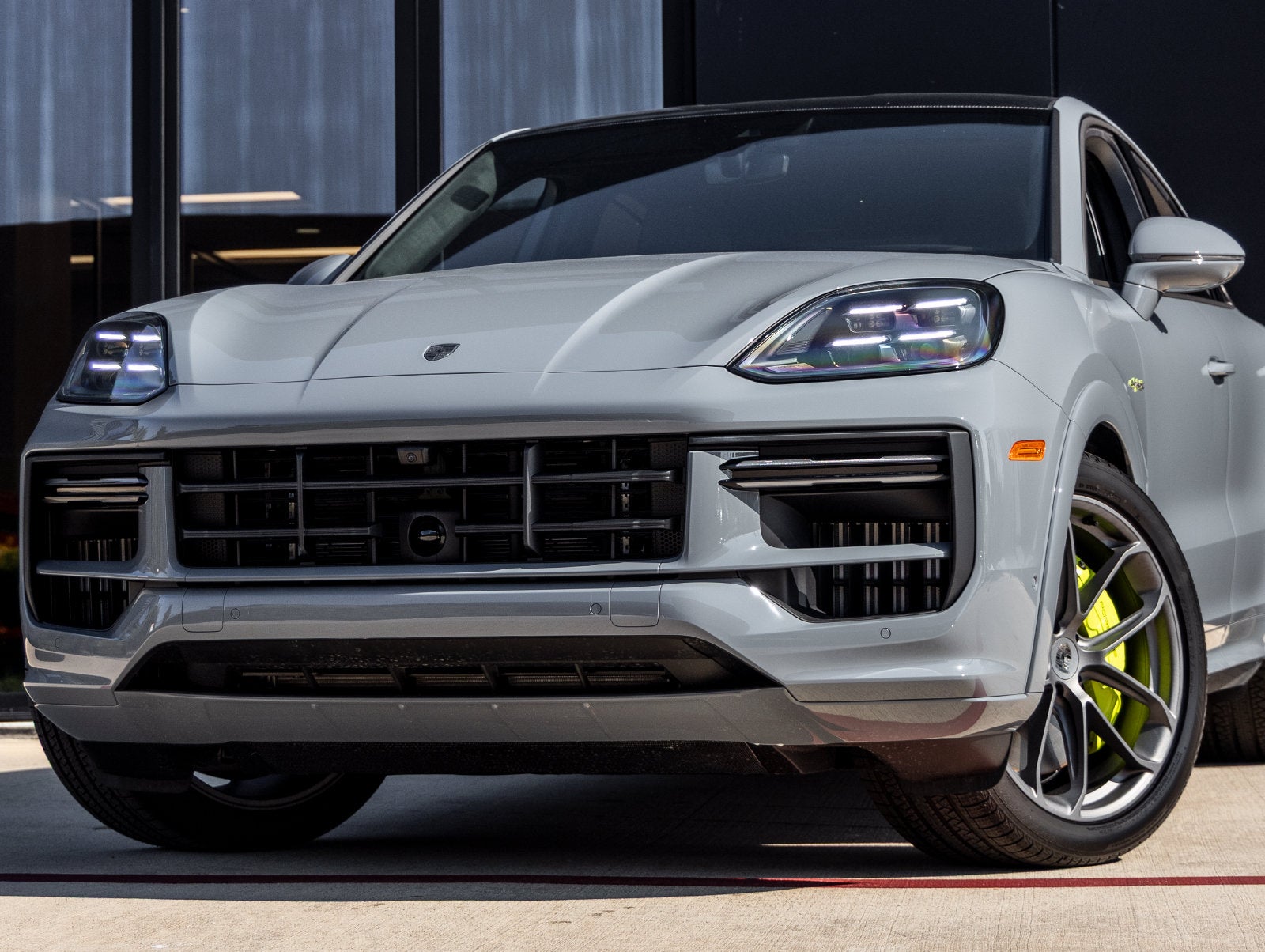 2025 Porsche Cayenne Cayenne Turbo E-Hybrid Coupe