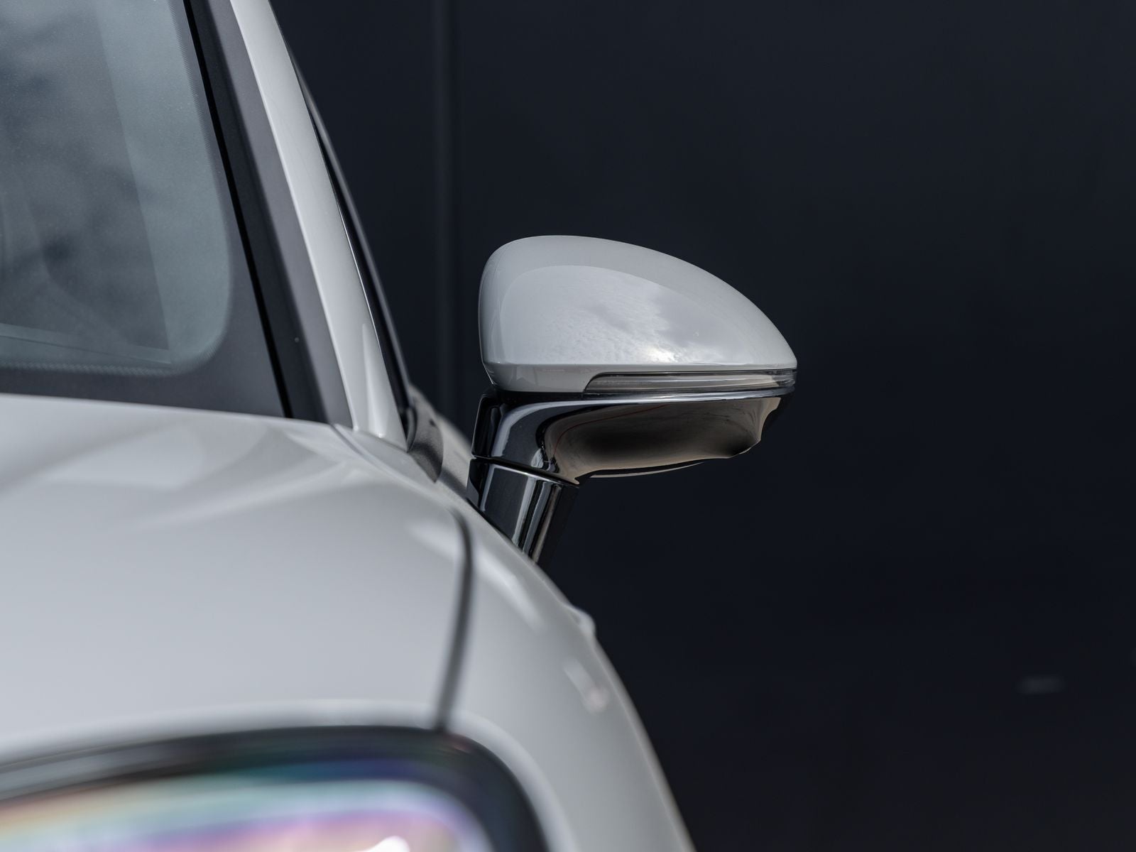 2025 Porsche Cayenne Turbo E-Hybrid Coupe