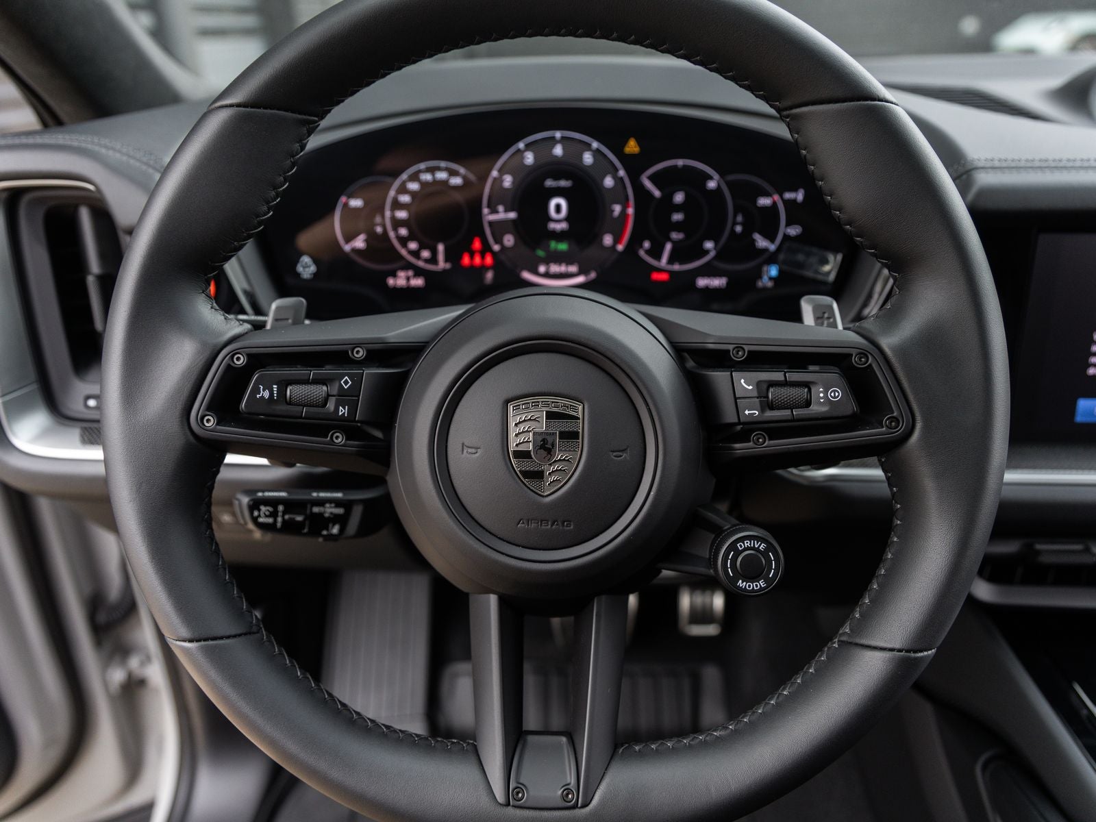 2025 Porsche Cayenne Turbo E-Hybrid Coupe