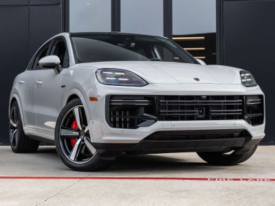 2025 Porsche Cayenne Turbo E-Hybrid Coupe